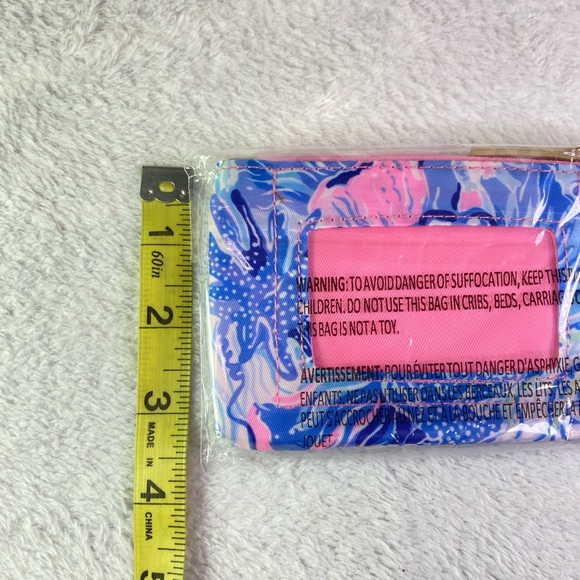 Lilly Pulitzer Top Zip ID Keychain Case - Picture 6 of 7